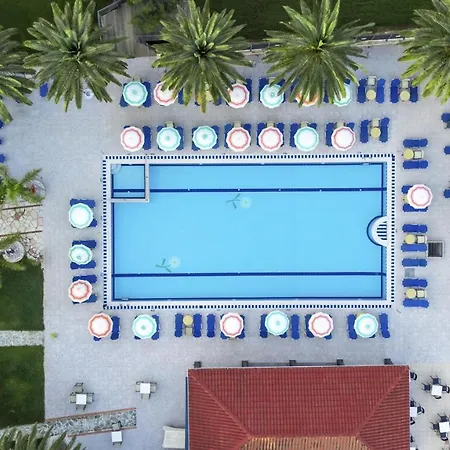 Ξενοδοχείο Margarita 4*